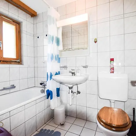 Independent, Apartament Termen